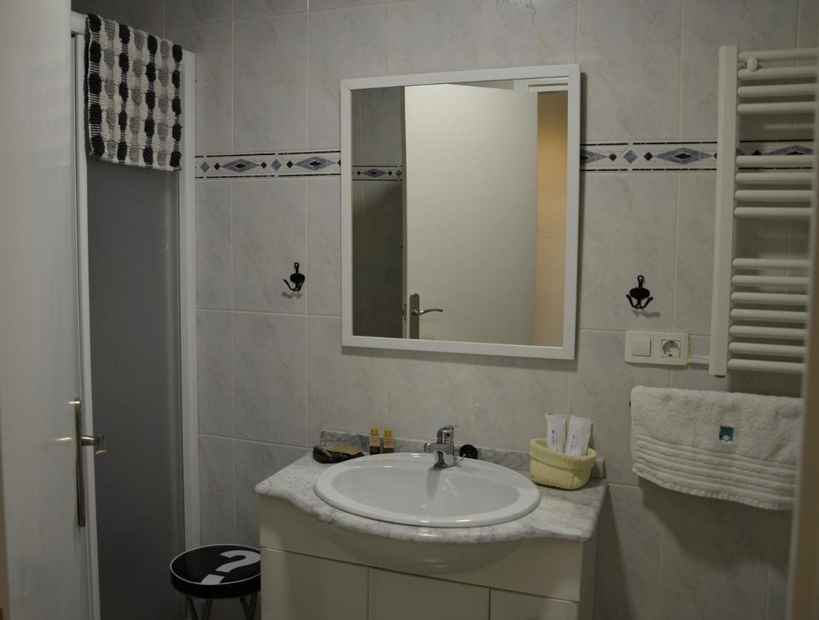 Apartamento El Mirlo Blanco Villena Exterior foto